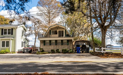 House in Lake Waccamaw, North Carolina, United States 1