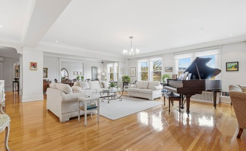 Condo in Westmount, Quebec, Canada 1