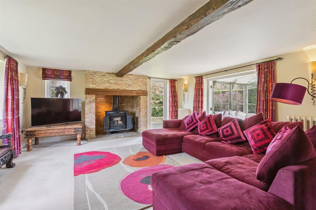 House in Hudnall, Little Gaddesden, England 2 - 17413943