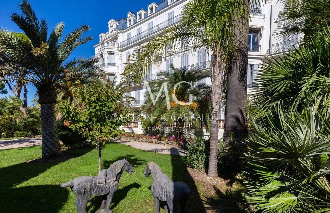 Apartment in Montfleury, Cannes, France 1 - 17412232