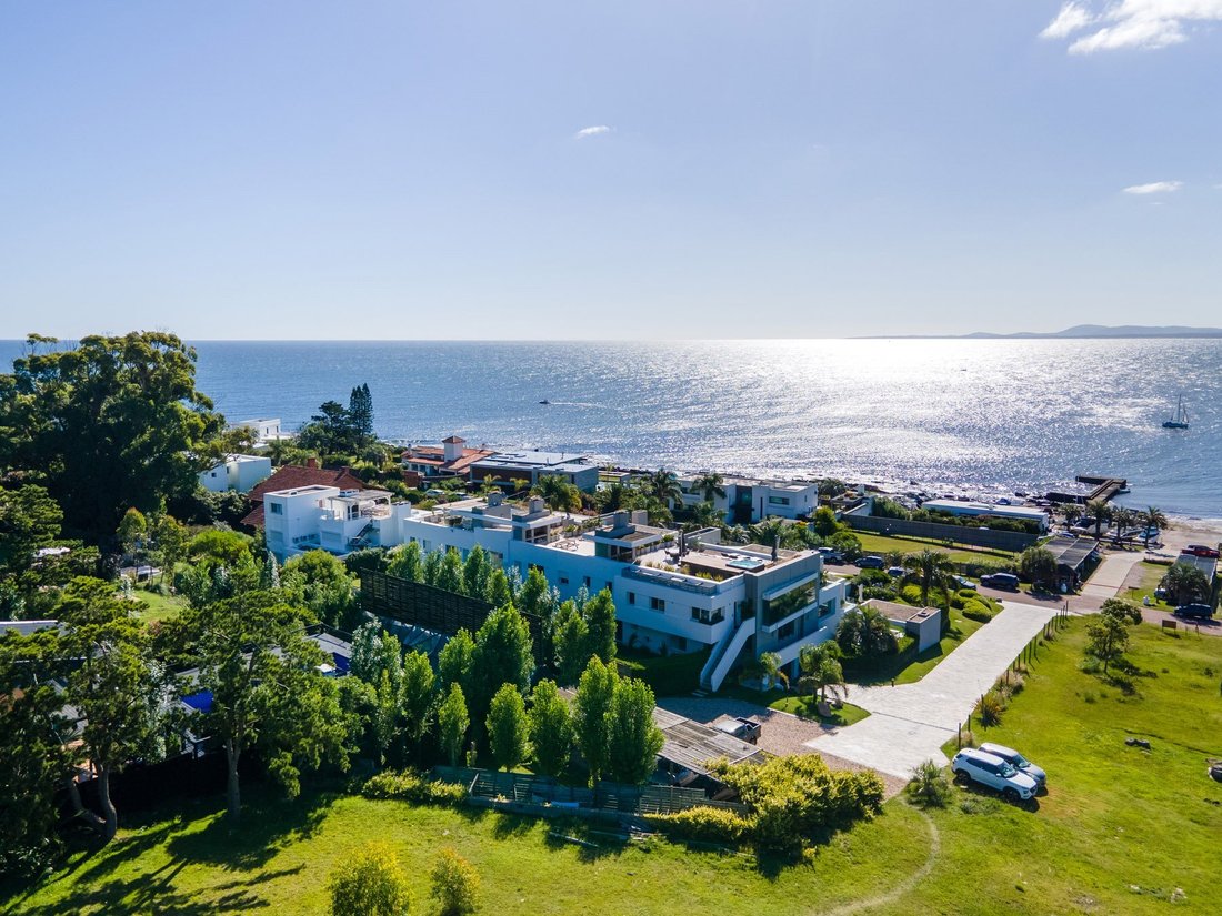 Apartment in Punta Ballena, Maldonado Department, Uruguay 2 - 17413234