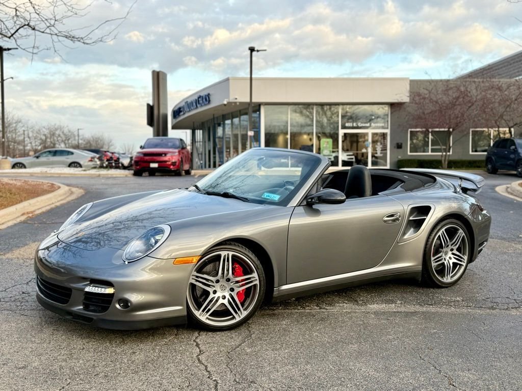 Cabriolet in Lake Villa, IL, United States 2 - 16889399