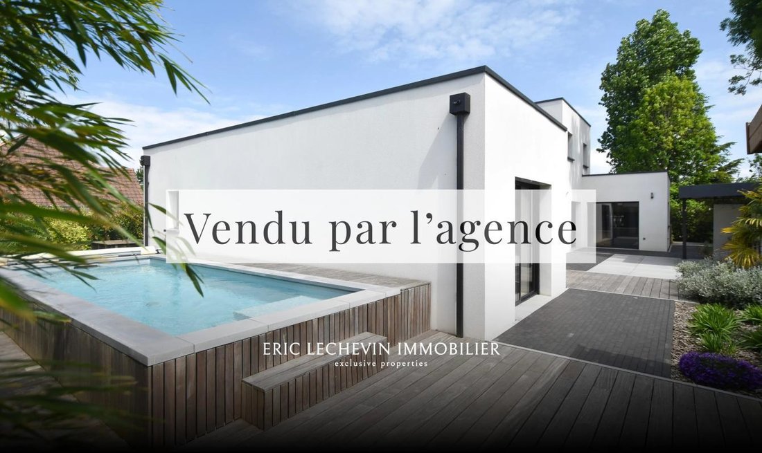 Villa in Cucq, Hauts-de-France, France 1 - 17139747