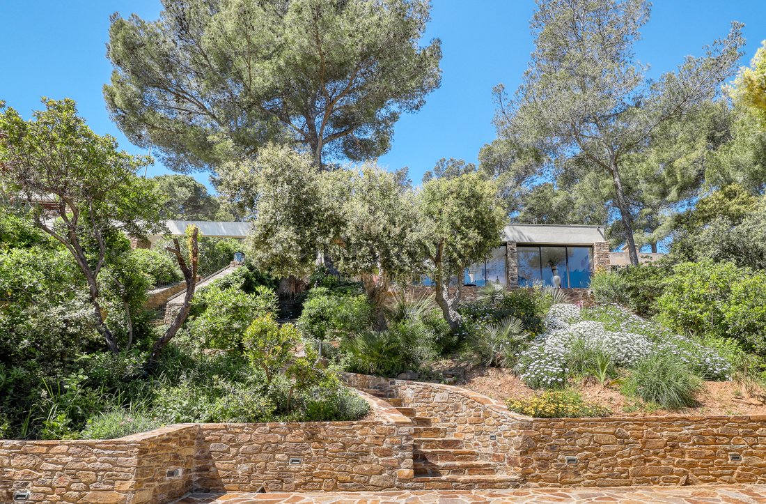 Villa in Centre, Bormes-les-Mimosas, France 5 - 17412043