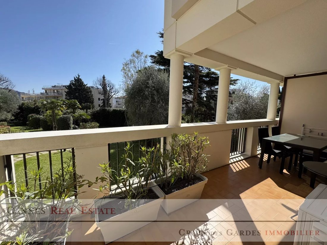Apartment in Europe, Le Cannet, France 4 - 17390304