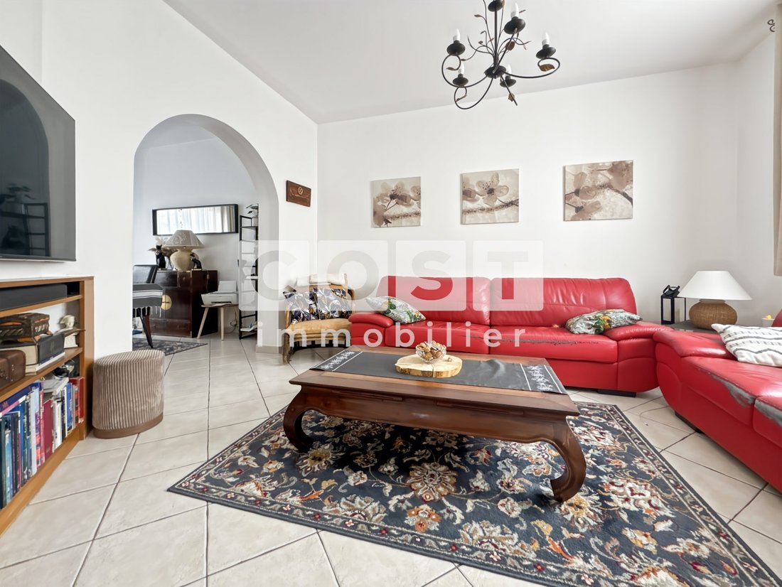 House in Gennevilliers, Ile-de-France, France 5 - 17412854