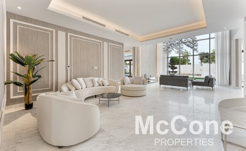 Villa in Dubai, Dubai, United Arab Emirates 1