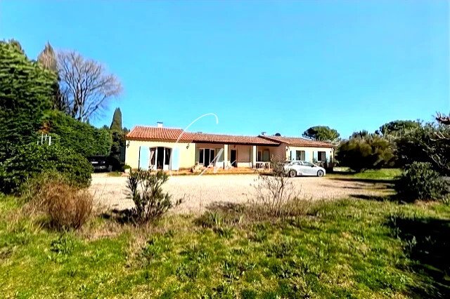 Villa in Saint-Rémy-de-Provence, Provence-Alpes-Côte d'Azur, France 3 - 17416052