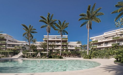 Penthouse in Estepona, Andalusia, Spain 1