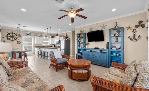 House in Bolivar Peninsula, Texas, United States 1