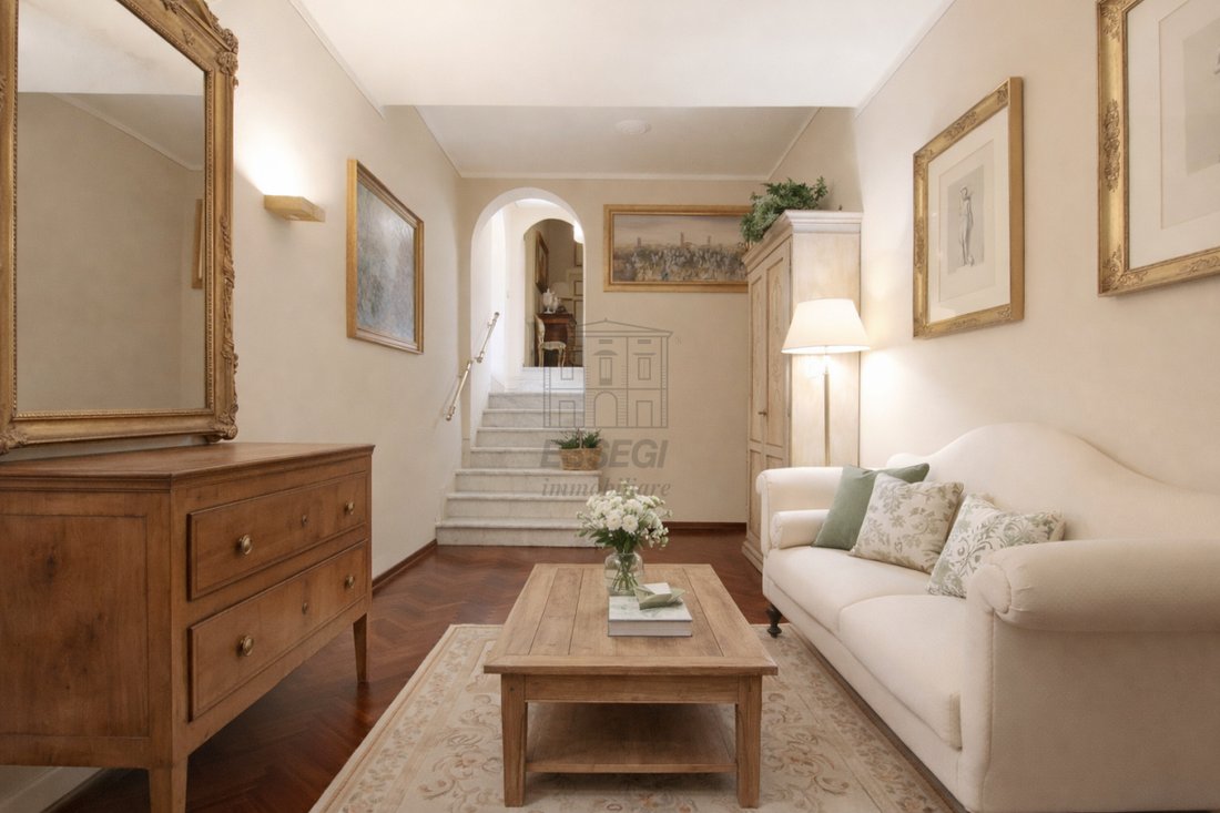 Apartment in Historic Center, Lucca, Tuscany 2 - 15968639