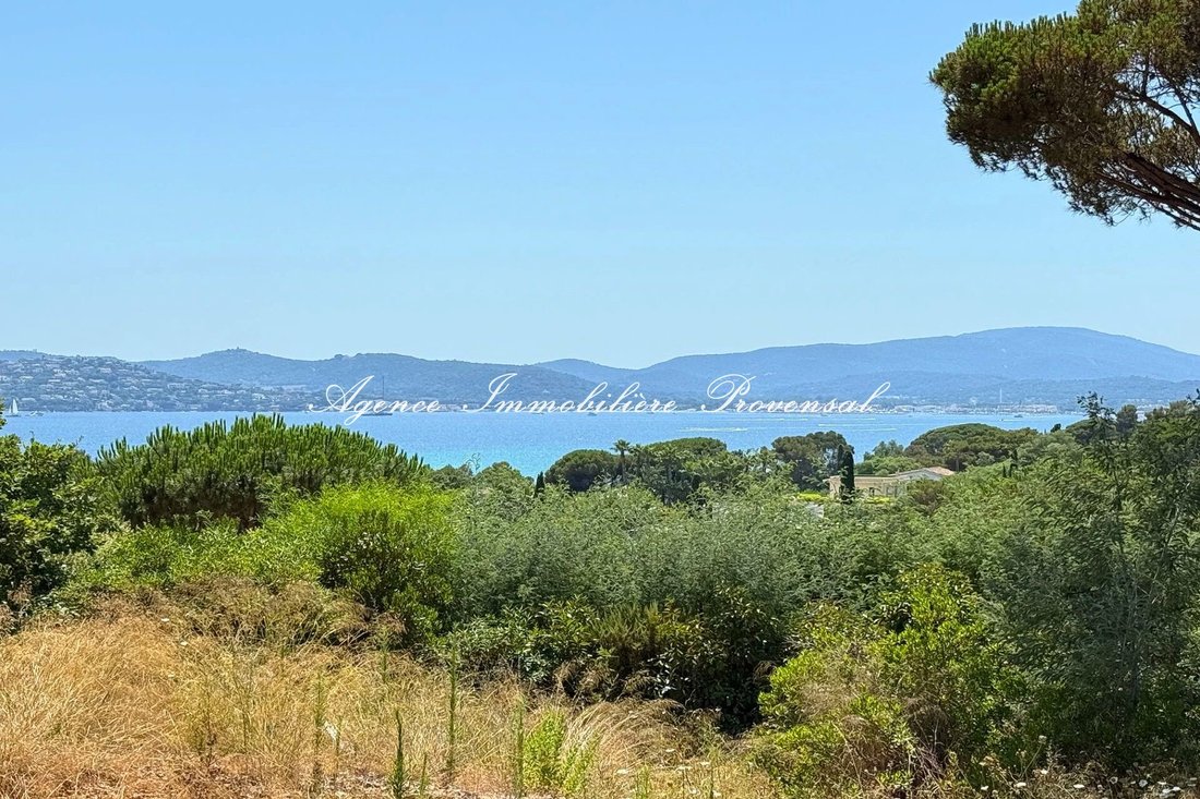 Land in Ville-Les Saquedes-Le Bouillonnet, Sainte-Maxime, France 1 - 17416048