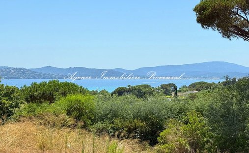 Land in Ville-Les Saquedes-Le Bouillonnet, Sainte-Maxime, France 1