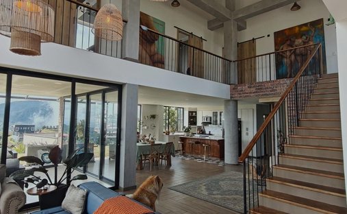 House in Envigado, Retiro, Colombia 1