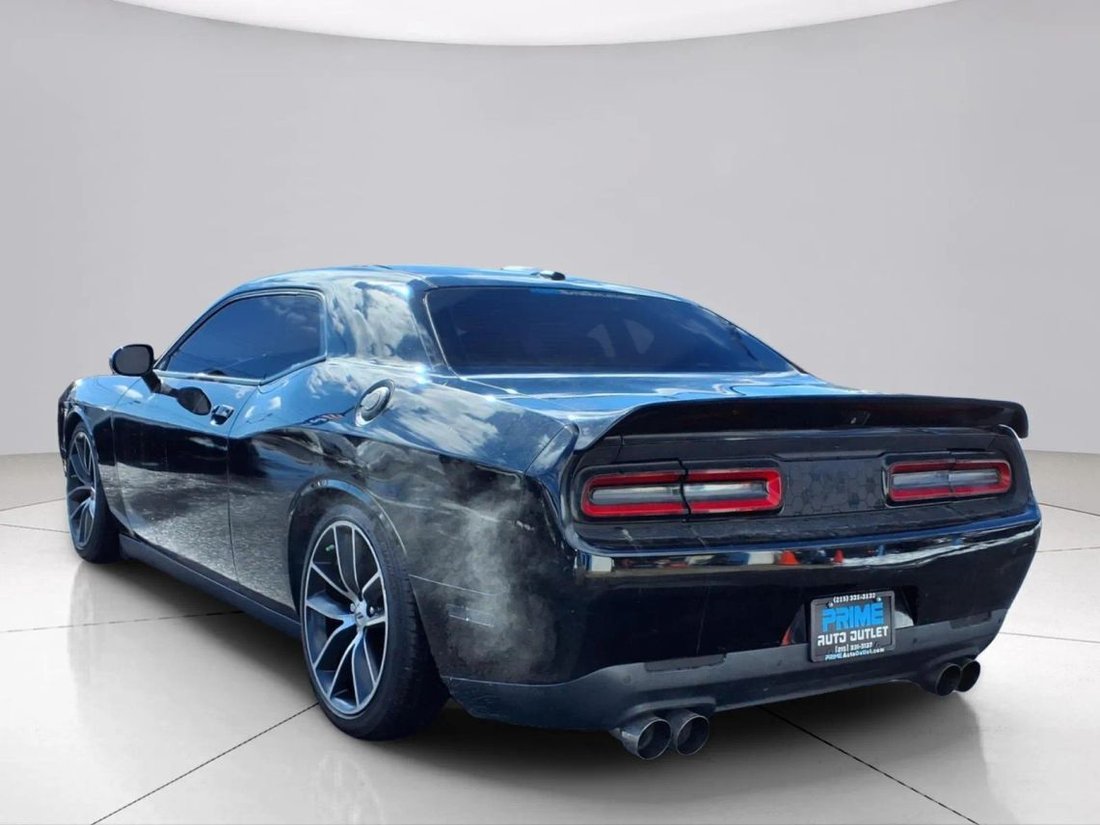 Coupe in Philadelphia, PA, United States 5 - 17405012