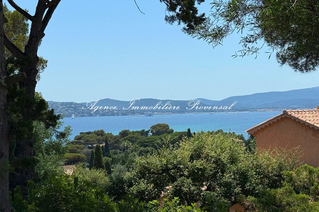 Land in Ville-Les Saquedes-Le Bouillonnet, Sainte-Maxime, France 2 - 17416048