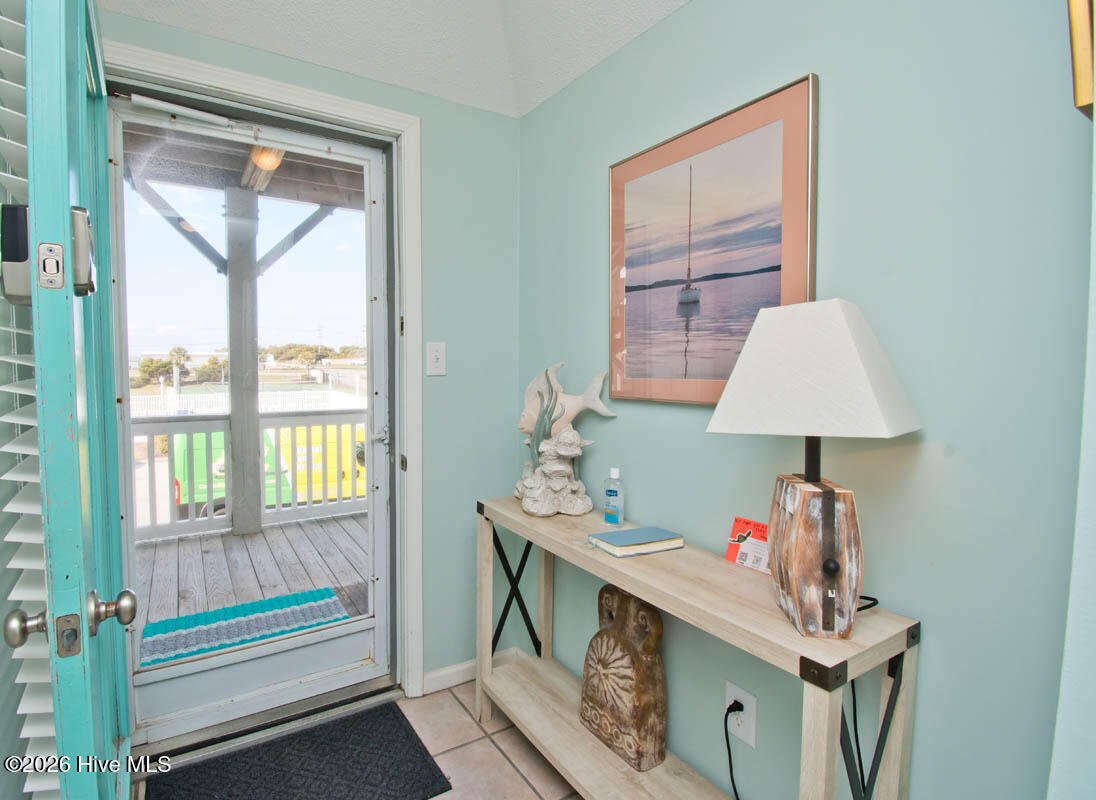Condo in Emerald Isle, North Carolina, United States 4 - 17413470