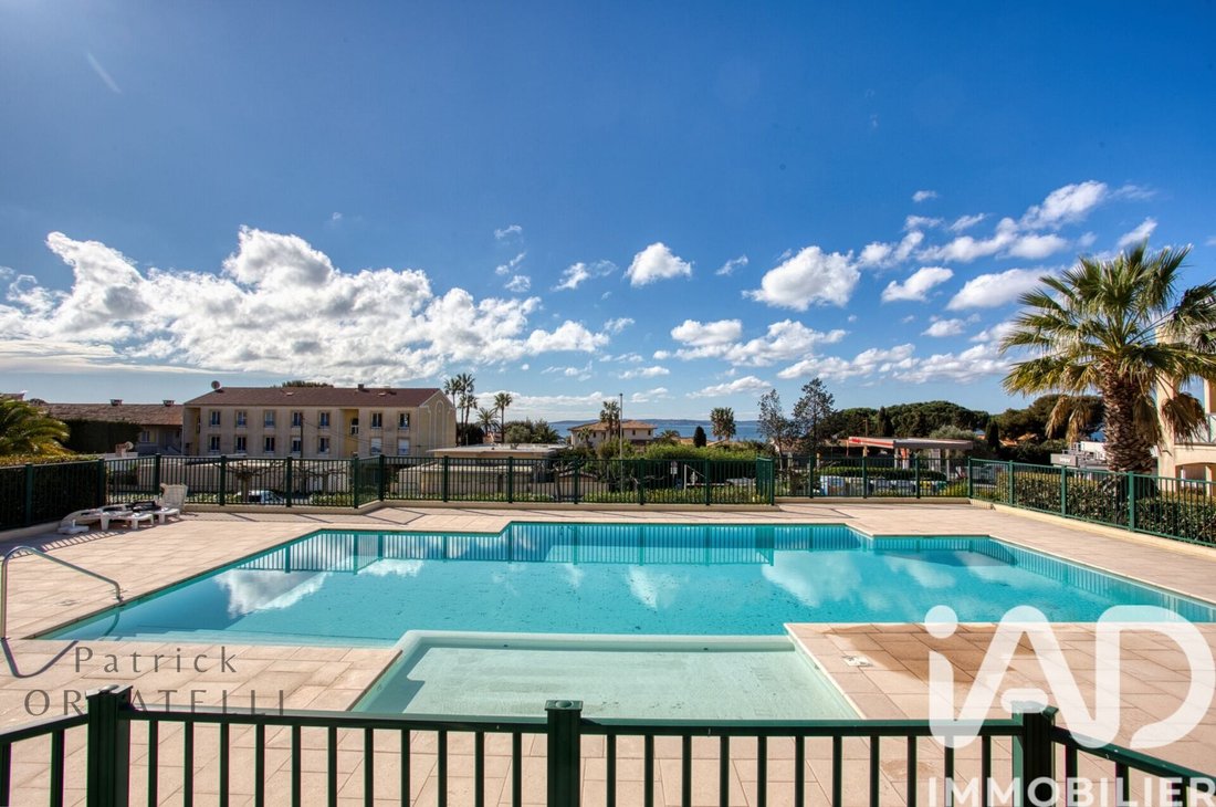 Apartment in Les Issambres, Roquebrune-sur-Argens, France 2 - 17412184