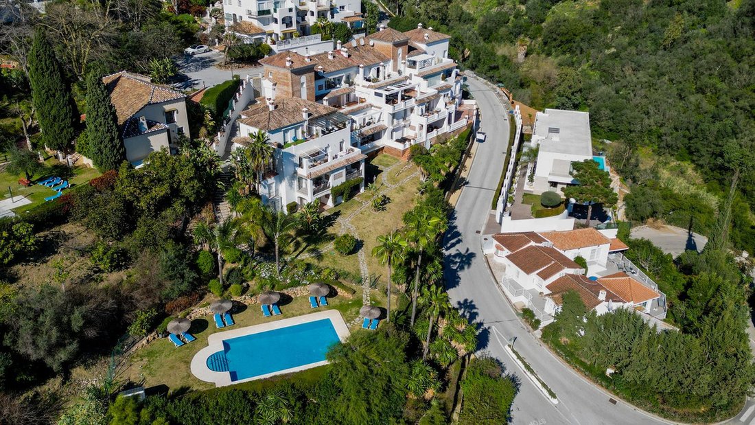 Penthouse in Benahavis, Andalusia, Spain 1 - 17408716