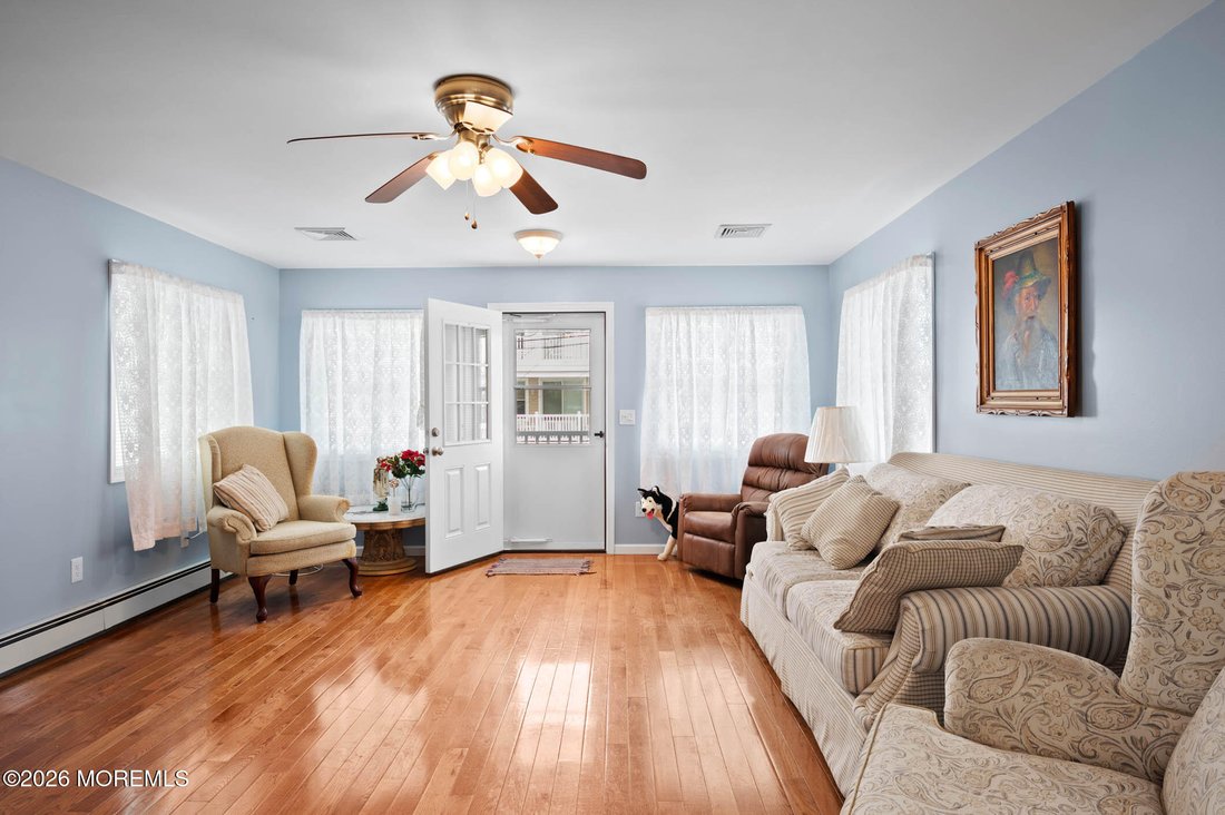 House in Seaside Heights, New Jersey, United States 4 - 17409533