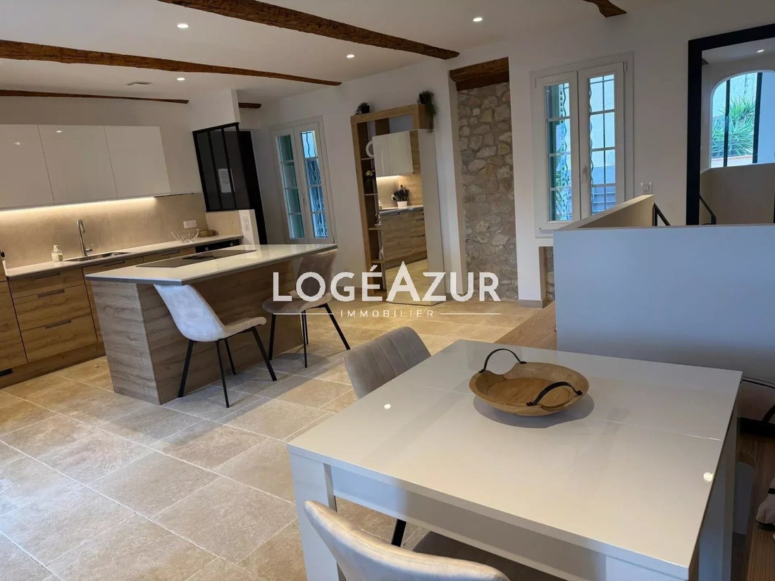 Apartment in Place de Gaulle, Antibes, France 4 - 16277612