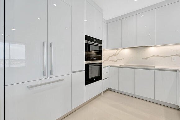Condo in Lake Park, Florida, United States 5 - 17418296