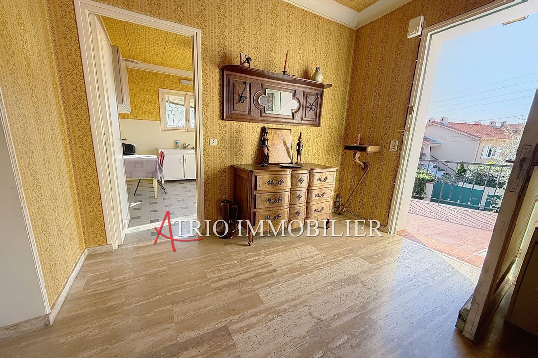 Villa in Collettes Bréguières-Sud, Cagnes-sur-Mer, France 4 - 17379135