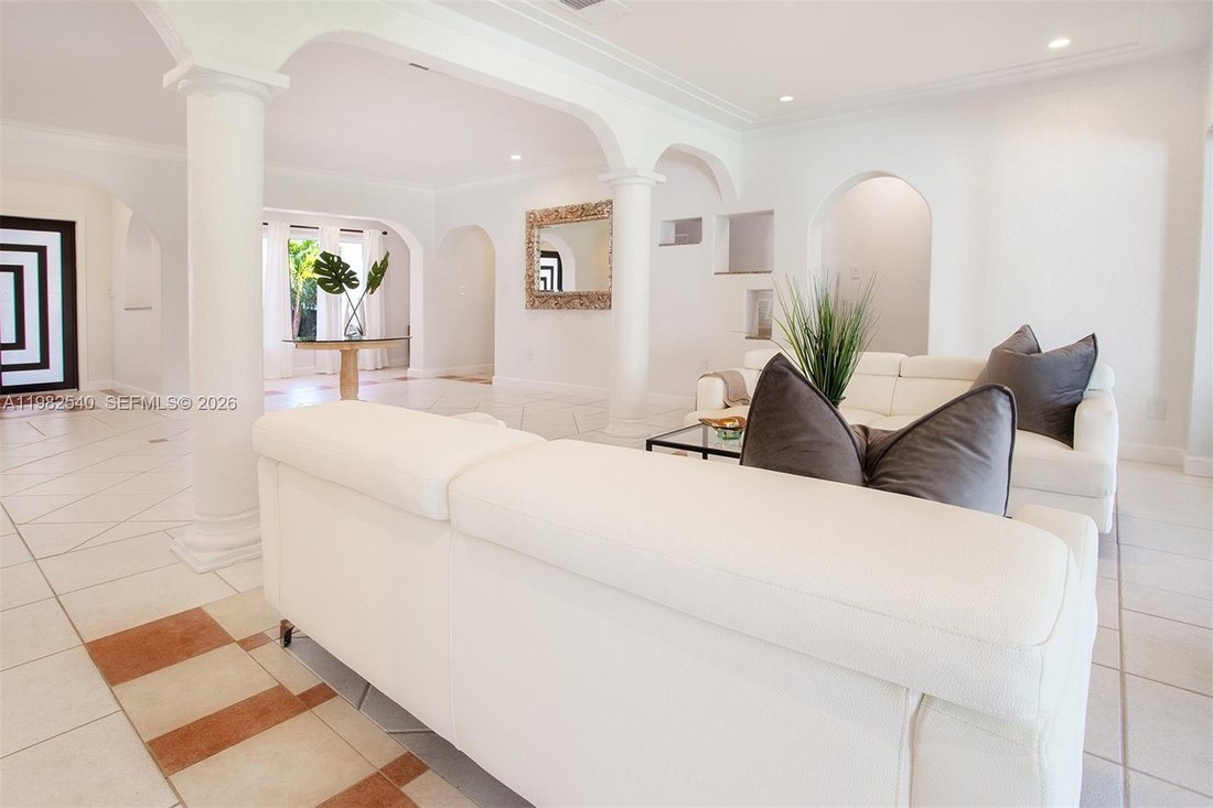 House in Miami, Florida, United States 4 - 17409632