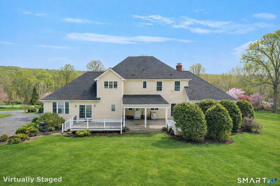 House in Monroe, Connecticut, United States 3 - 17413190