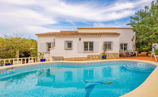Villa in Dénia, Land Valencia, Spanien 1