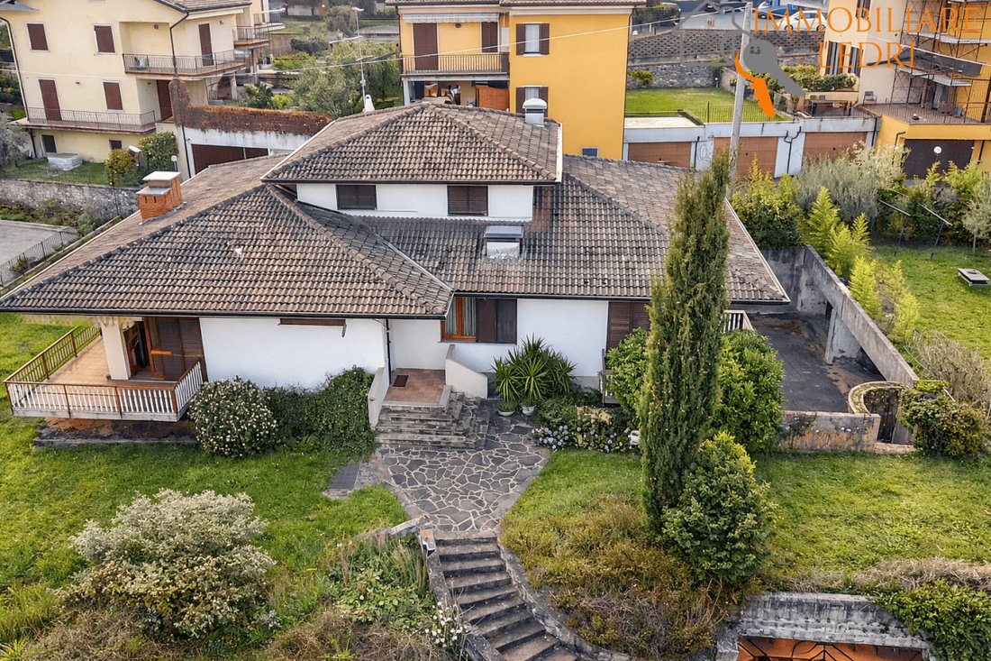 Villa in Sona, Veneto, Italy 1 - 17412341