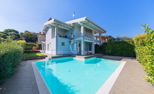House in Polpenazze del Garda, Lombardy, Italy 1