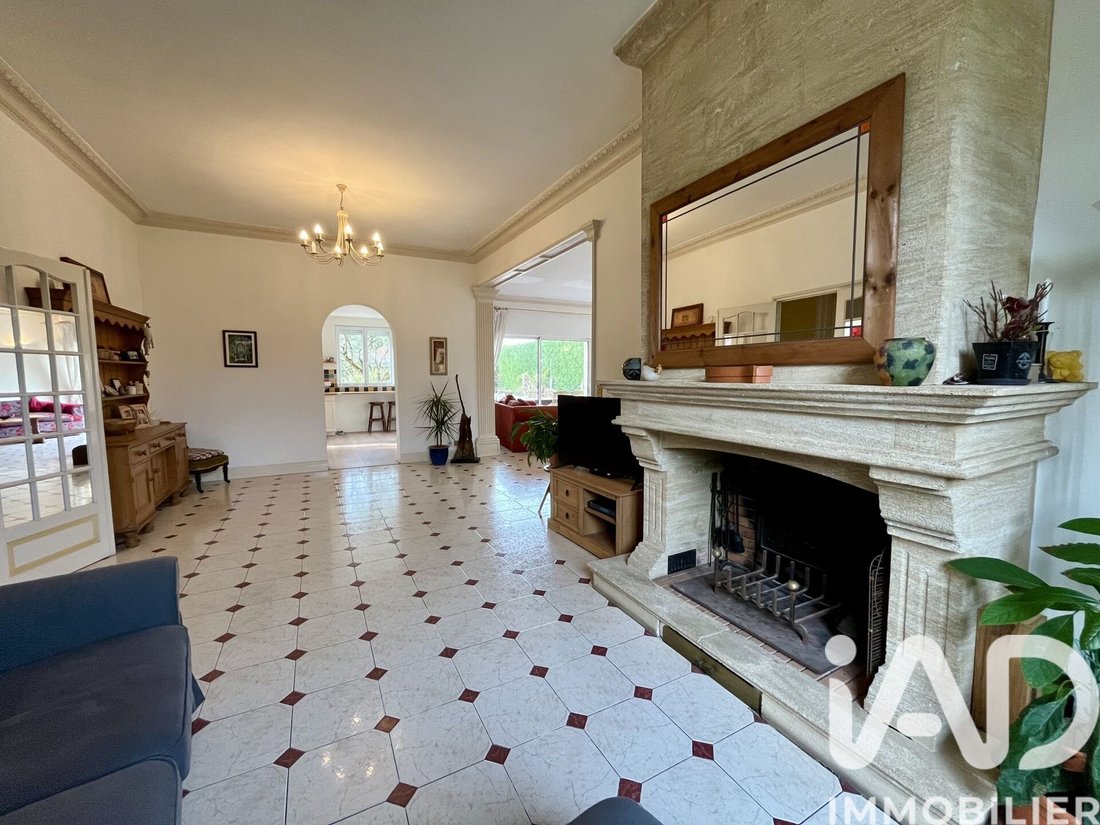 House in Chemin de la Vie, Ambares-et-Lagrave, France 3 - 17416989