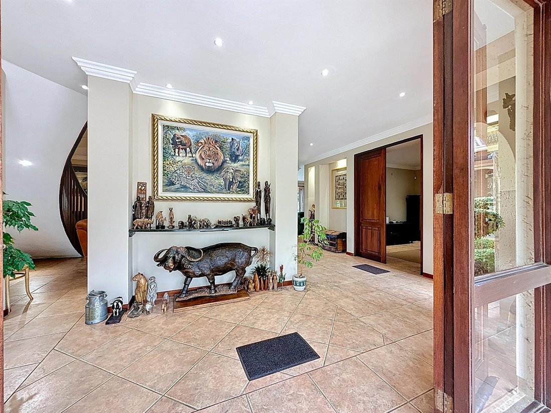 House in Mooikloof, Gauteng, South Africa 4 - 17411596