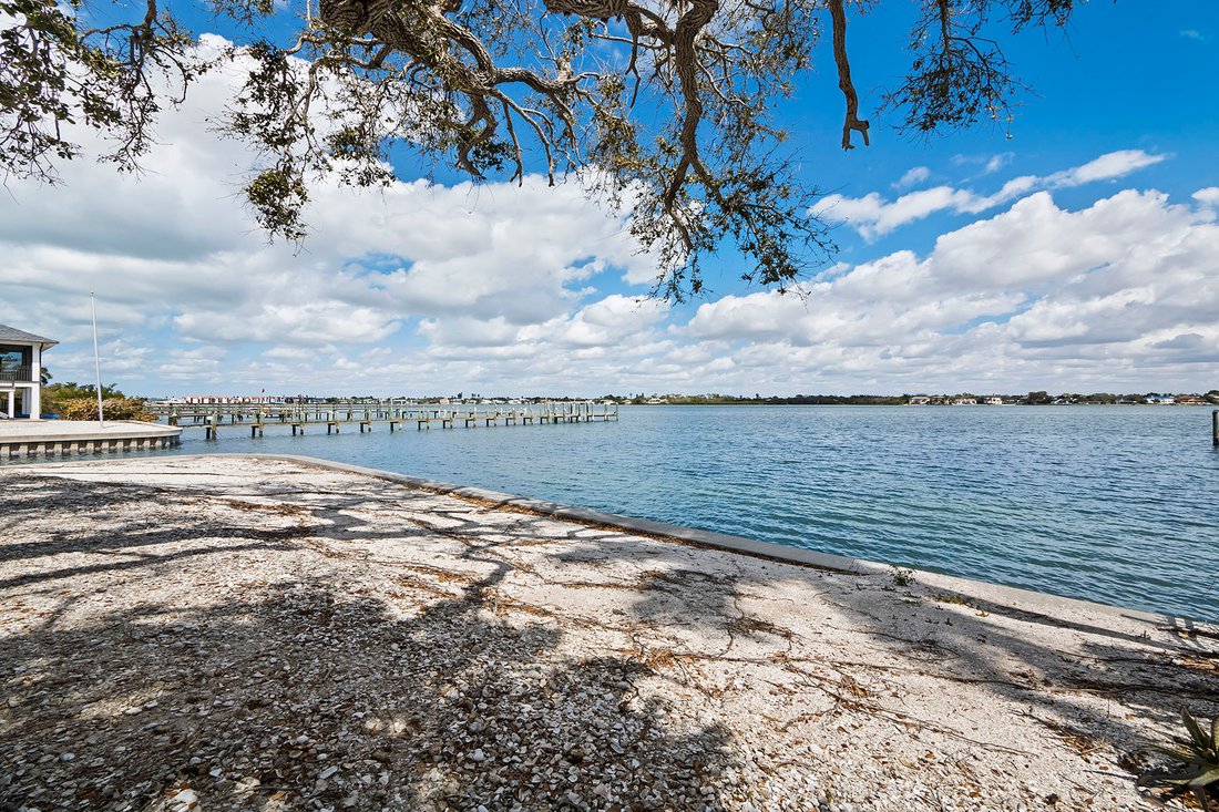 Land in Siesta Key, Florida, United States 1 - 17406400