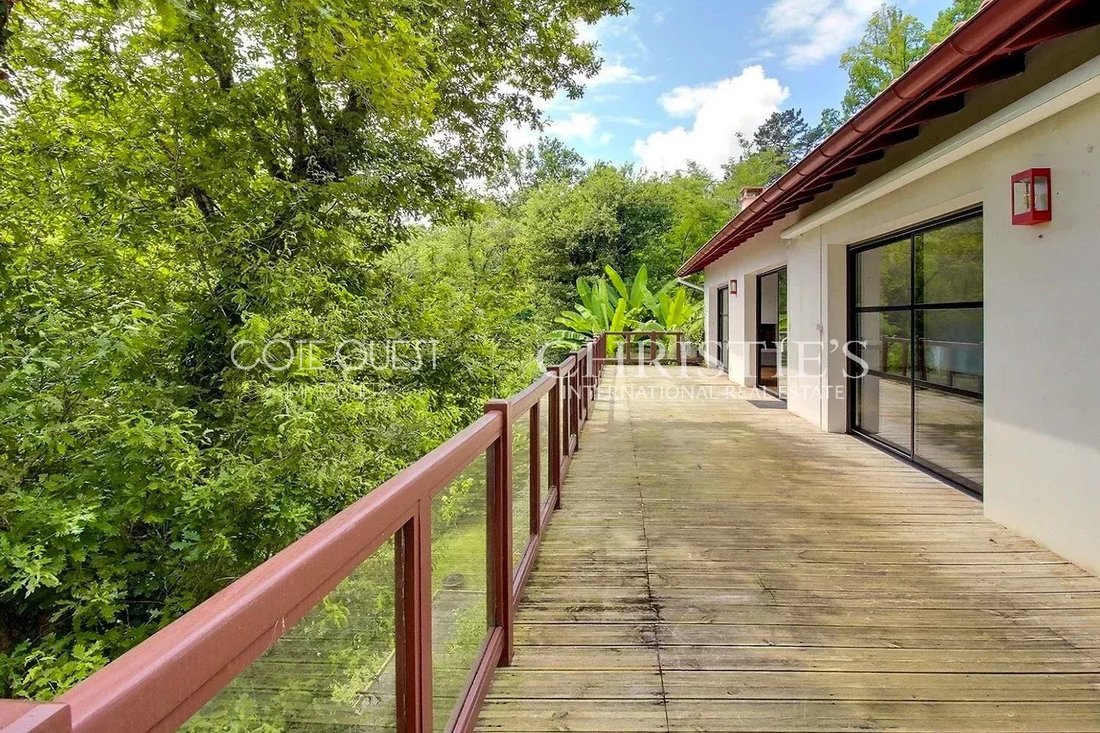 Villa in Chantaco, Saint-Jean-de-Luz, France 2 - 15982082