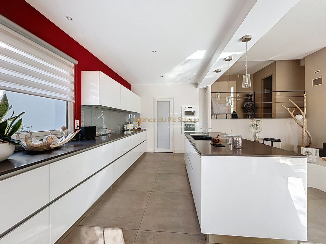 Villa in Centre Ville, Saint-Gély-du-Fesc, France 3 - 17413093
