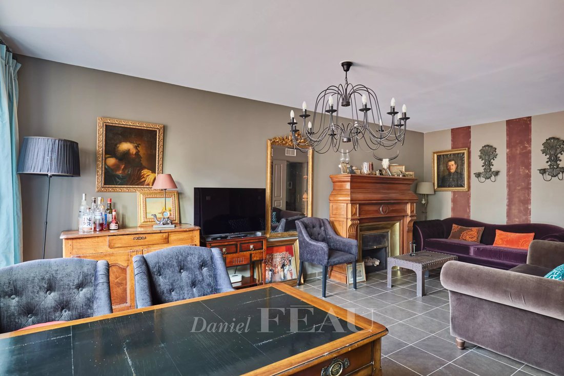 Apartment in Comtale-Cente-Cours Mirabeau, Aix-en-Provence, France 3 - 17420916