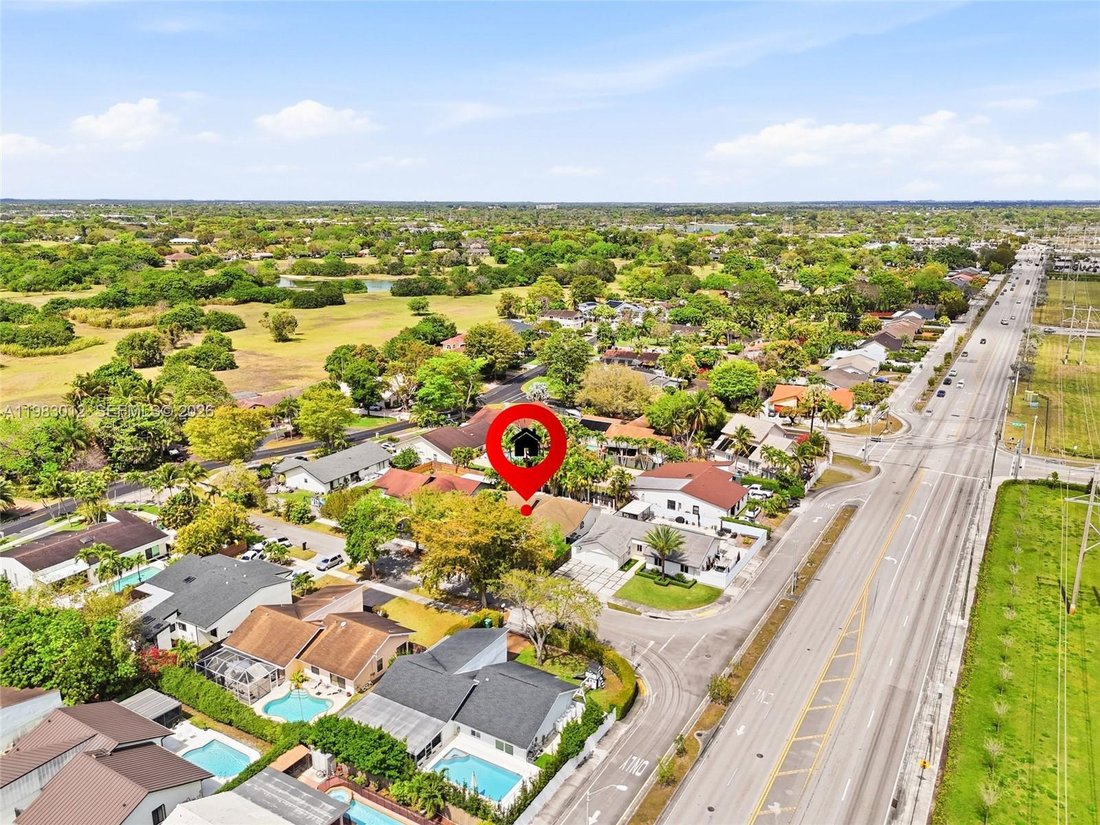 House in West Miami, Florida, United States 2 - 17421451