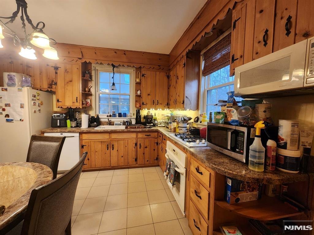 Apartment in Bloomfield, New Jersey, United States 5 - 17342817