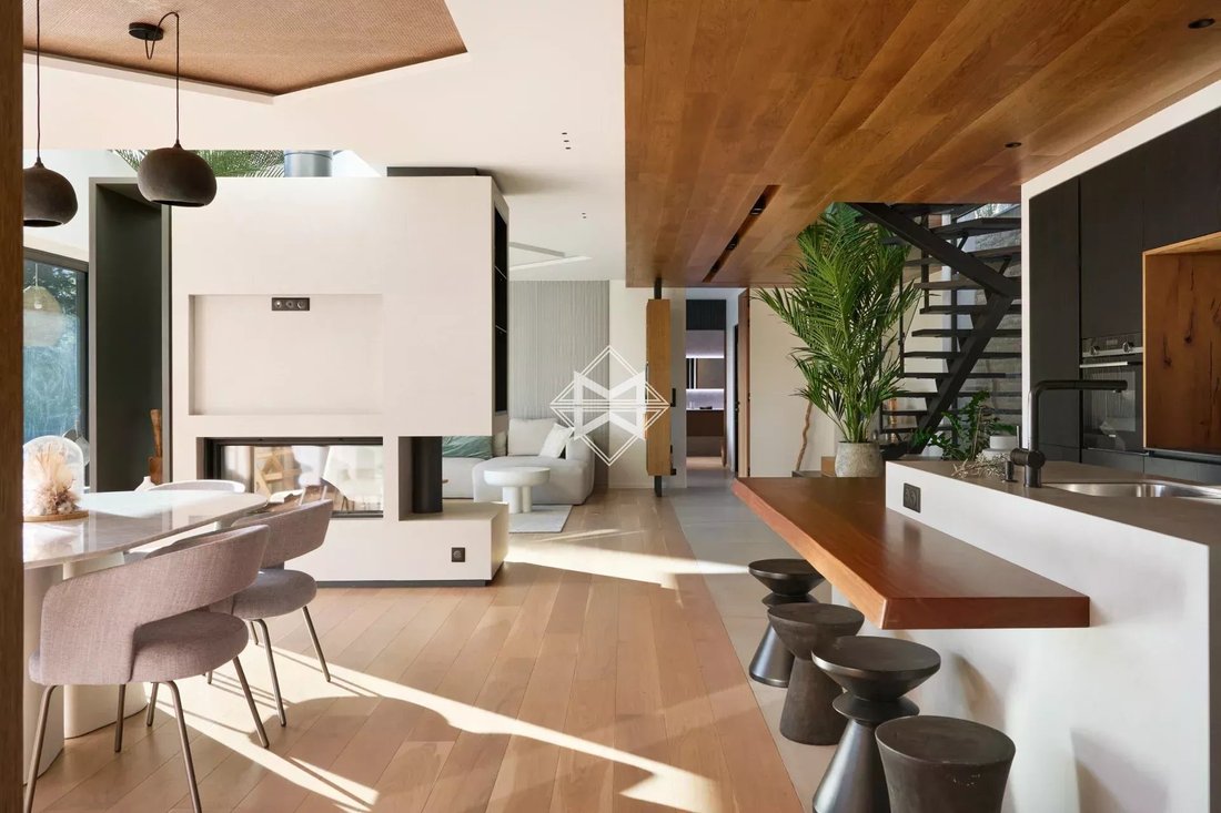 Villa in Cannes, Provence-Alpes-Côte d'Azur, France 4 - 17408761
