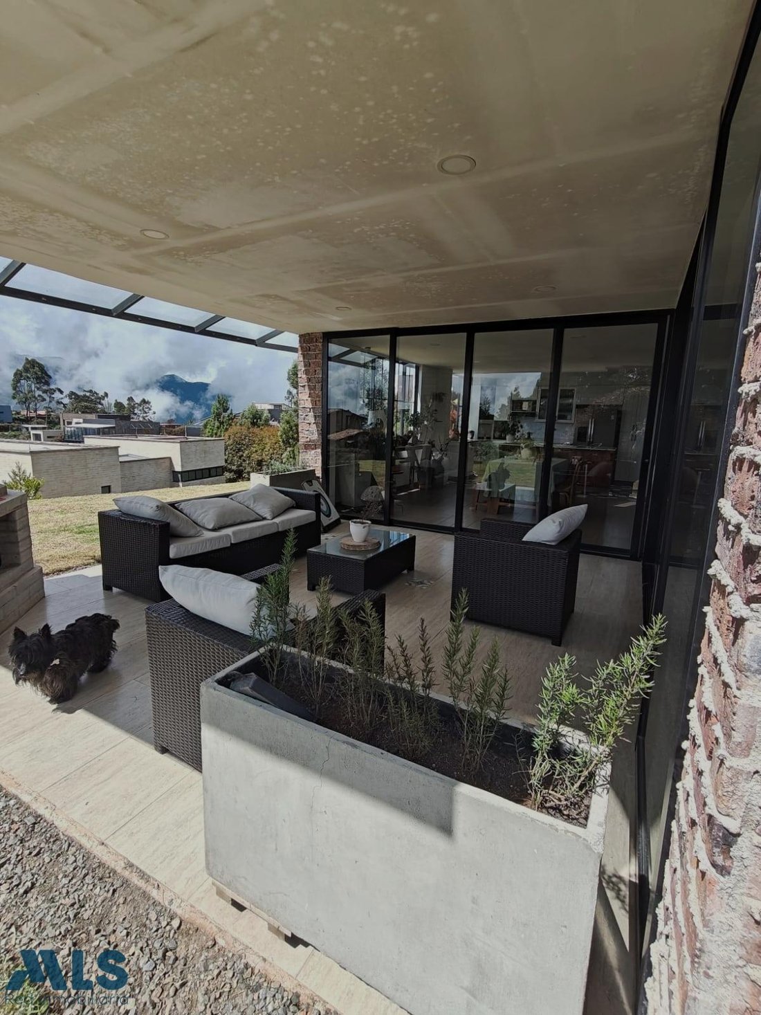 House in Envigado, Retiro, Colombia 2 - 17414257