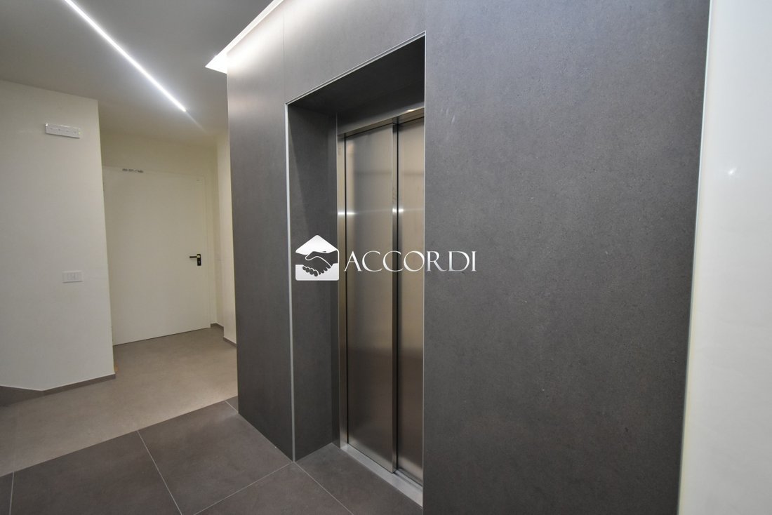 Apartment in City Center, Conegliano, Veneto 5 - 17416042