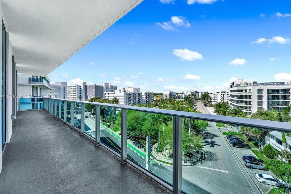 Condo in Bal Harbour, Florida, United States 2 - 17409139