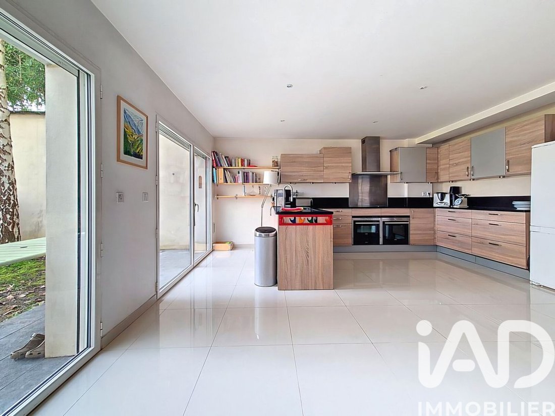 House in Creteil, Ile-de-France, France 4 - 17416922