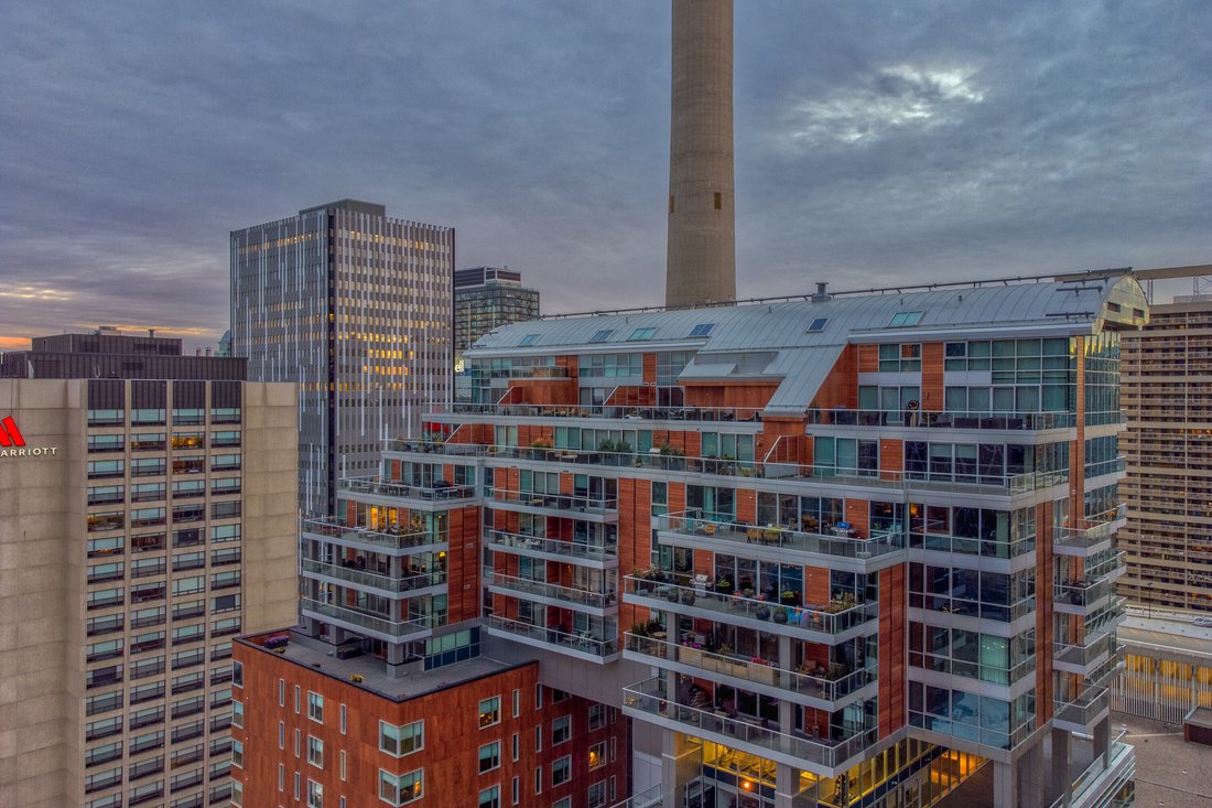 Condo in Calgary, Alberta, Canada 4 - 17421731