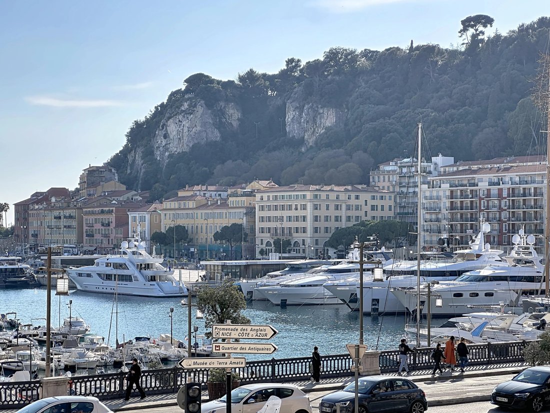 Apartment in Le Port, Nice, France 1 - 17414158