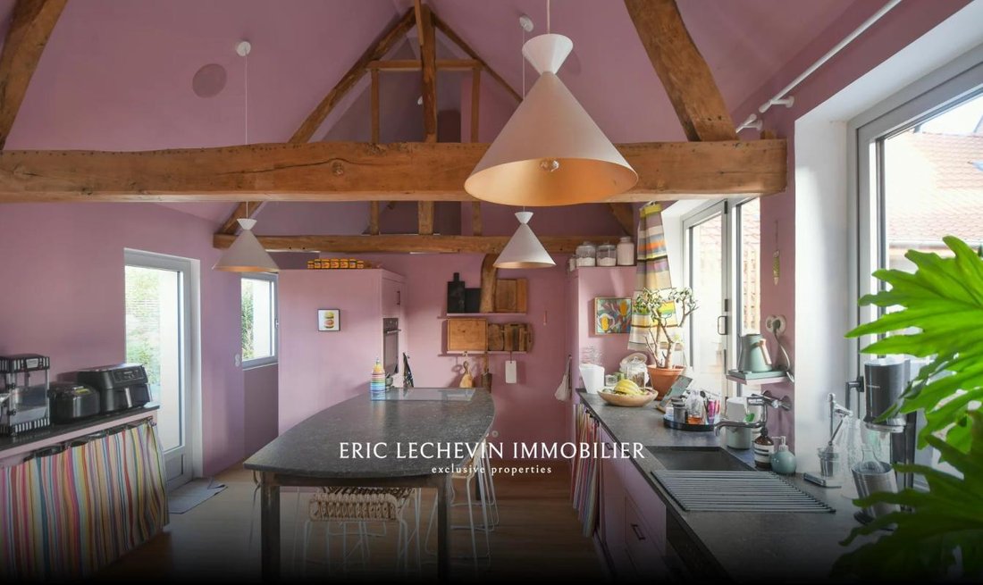 House in Montreuil-sur-Mer, Hauts-de-France, France 3 - 16677804