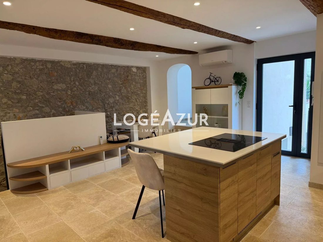 Apartment in Place de Gaulle, Antibes, France 3 - 16277612