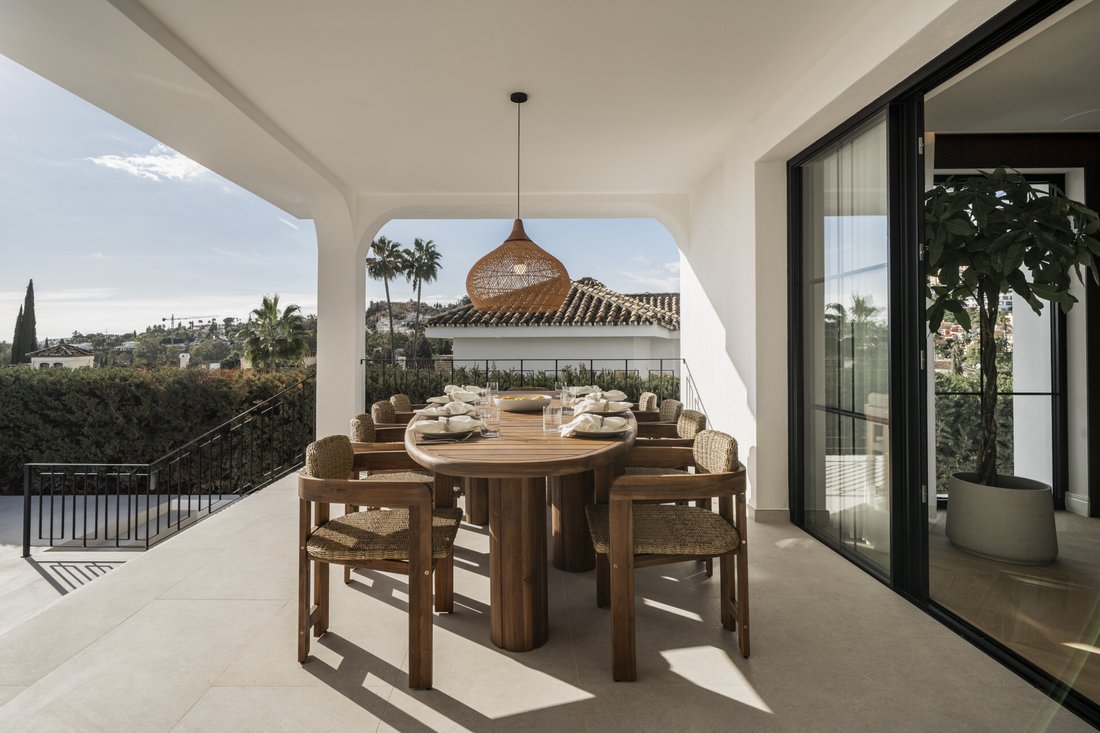 Villa in Marbella, Andalusia, Spain 3 - 17421472